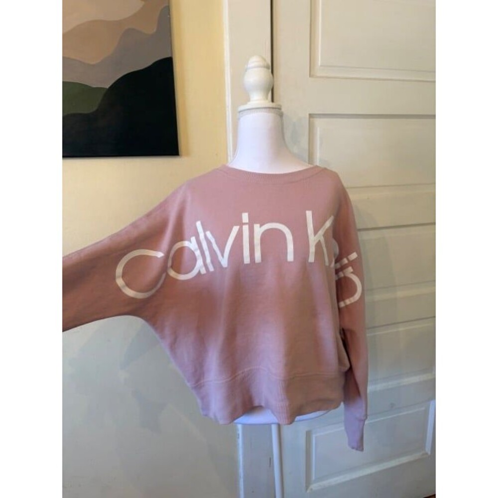 Calvin Klein women's crewneck scoop neck sweatshirt dusty pink - Picture 9 of 9